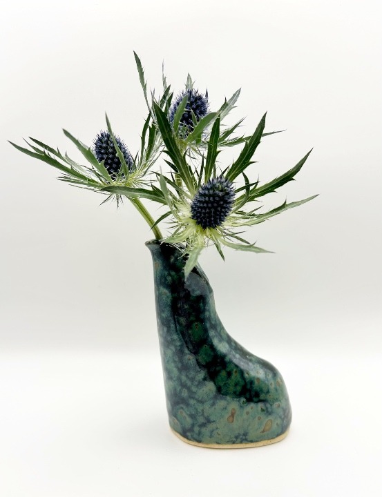 Petite Swan Vase in Lichen