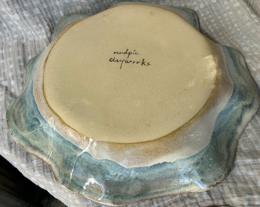 Large Wavy Serving Bowl glazed in Smoky Mountain Rain - Image 5
