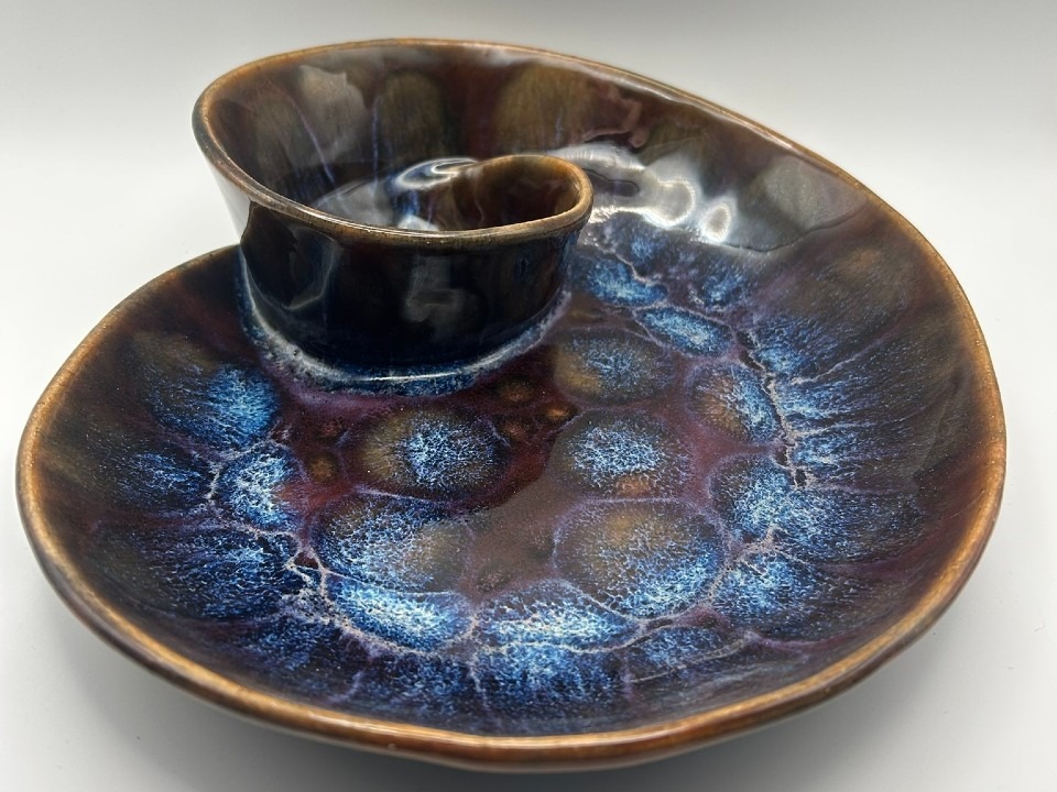 Medium Swirl Bowl w/ Raspberry Beret "Frozen Pond"
