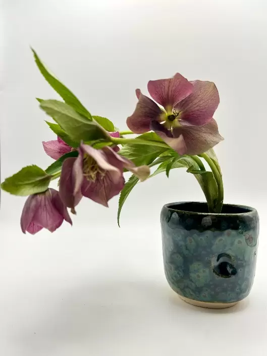 Ikebana bud vase glazed in Lichen