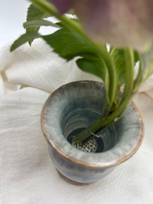 Ikebana bud vase in Smoky Mountain glaze - Image 3