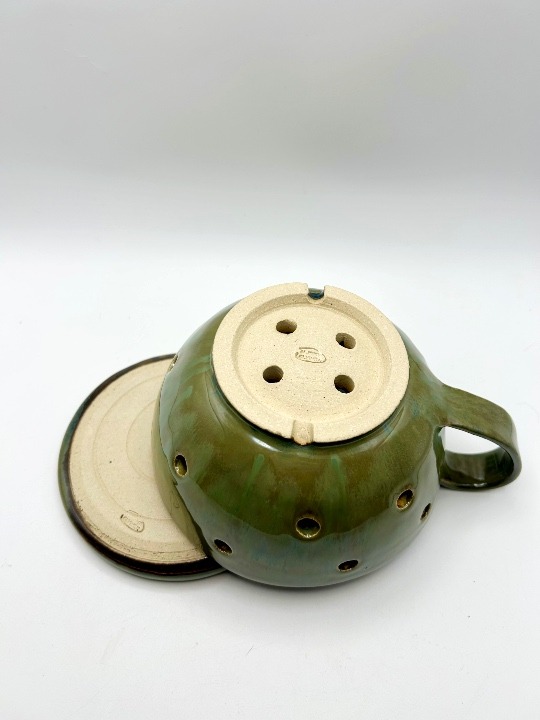 Berry Bowl w/ Dish in Olive - Image 4