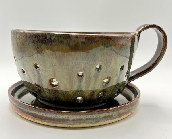 Berry Bowl w/ Dish in Rustic Copper Pearl