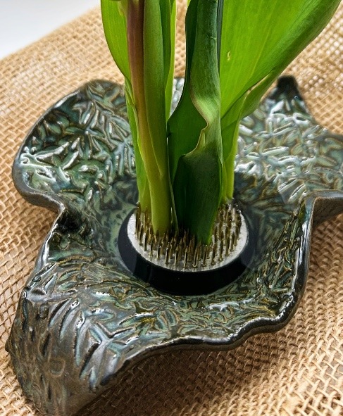 Leaf Ikebana Vase Embossed w/ Vines in Turtleback Green - Image 3