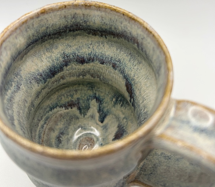 Bubble Mug Glazed in Iron Lustre - Image 2