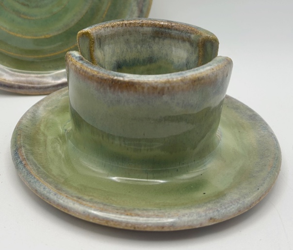 Sponge Holder glazed in Spring Green - Image 2